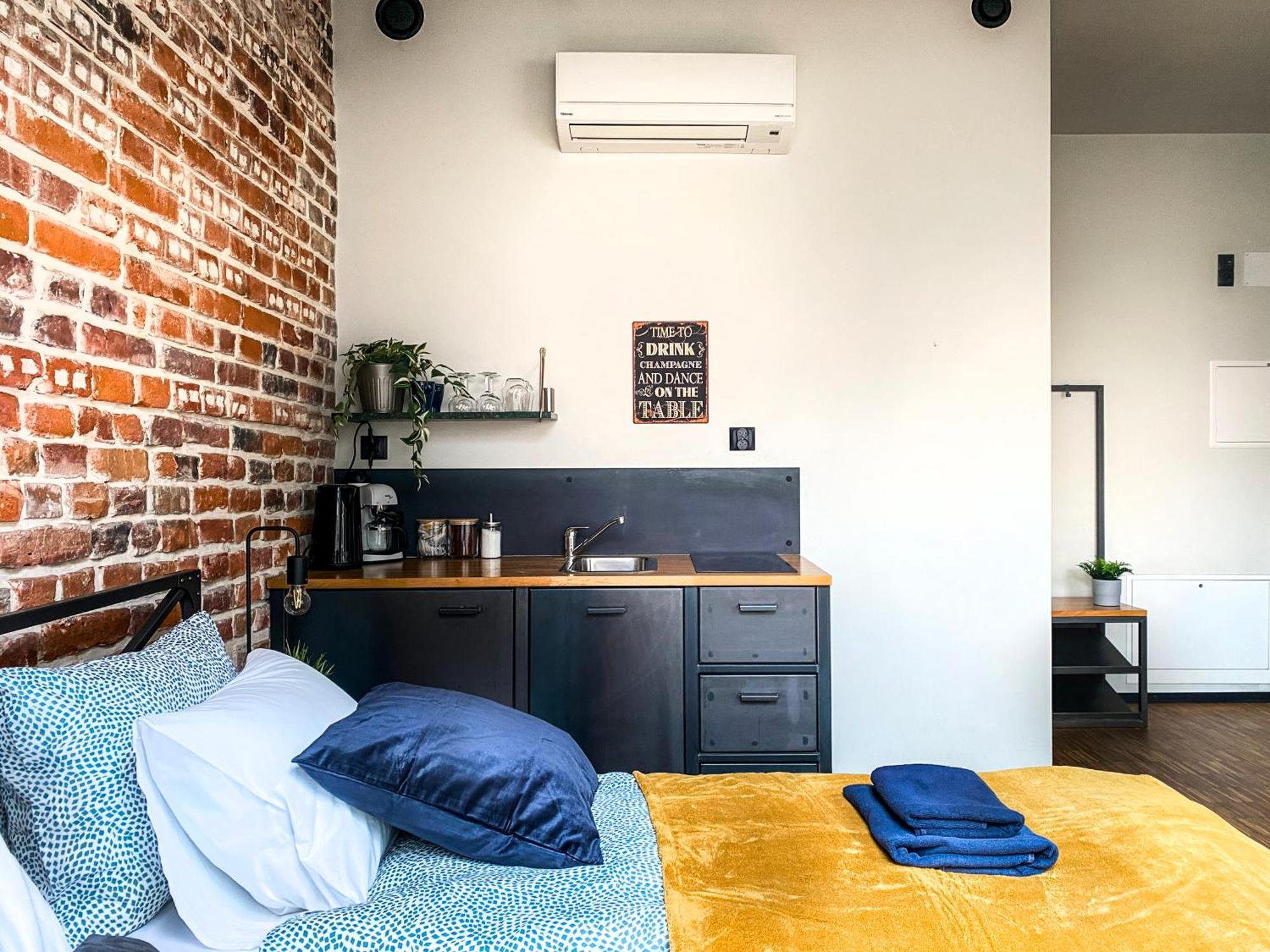 Cozy Apartment With Ac For Couples - Old Town Cracovia Exterior foto